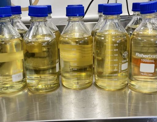 Read more about the article live resin vs distillate